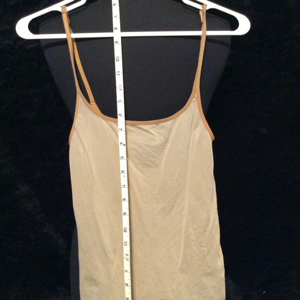 Lace & solid tank tops - Picture 7 of 11